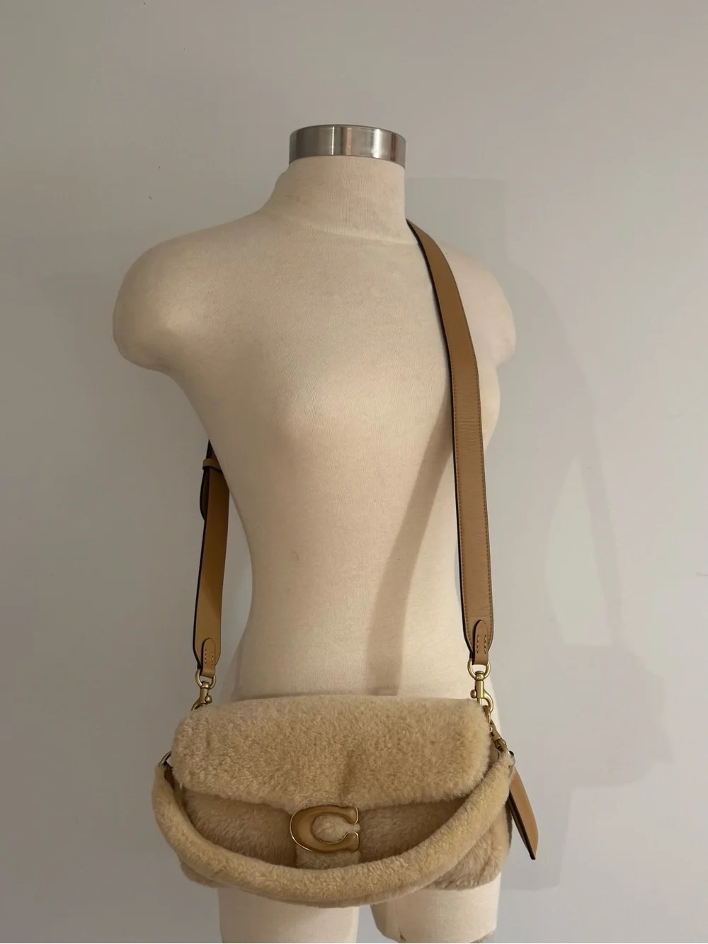 Coach Pillow Tabby Shoulder Bag Shearling 26